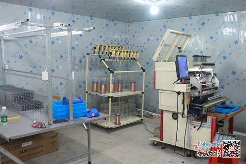 临川区罗针镇电子加工厂 点亮家门口的就业新图景，铺就电子产品销售致富路